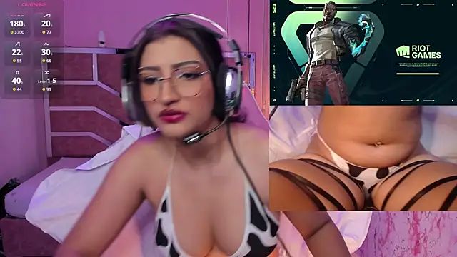 AriaNova  online show from 11-10-25, 12:59