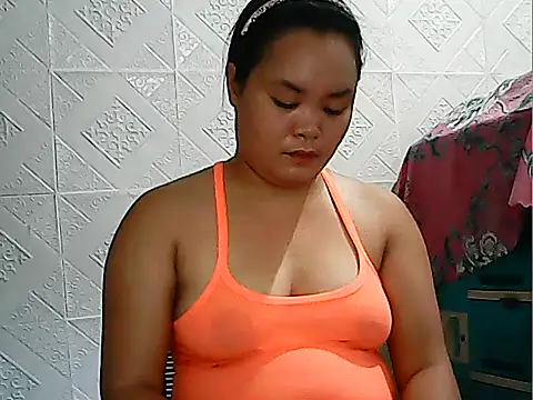 Snapshot of CreamyPussy4uxx chatting on 05-16-26, 12:51 CreamyPussy4uxx online show from 05-16-26, 12:51