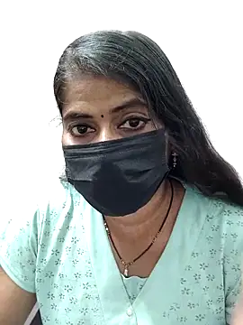 Snapshot of tamil_Sigappu_Roja chatting on 10-08-25, 01:20 tamil Sigappu Roja online show from 10-08-25, 01:20