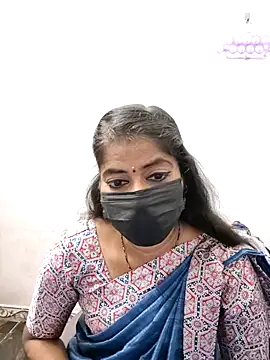 Snapshot of tamil_Sigappu_Roja chatting on 11-05-25, 01:05 tamil Sigappu Roja online show from 11-05-25, 01:05