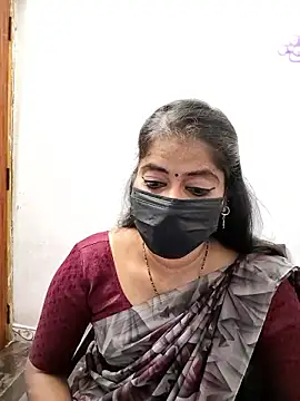 Snapshot of tamil_Sigappu_Roja chatting on 11-11-25, 01:05 tamil Sigappu Roja online show from 11-11-25, 01:05