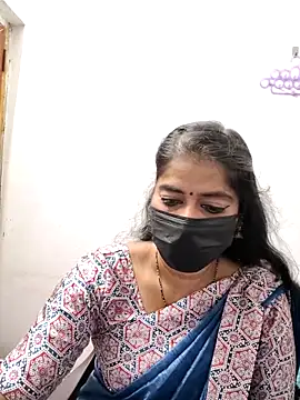 Snapshot of tamil_Sigappu_Roja chatting on 11-12-25, 12:22 tamil Sigappu Roja online show from 11-12-25, 12:22