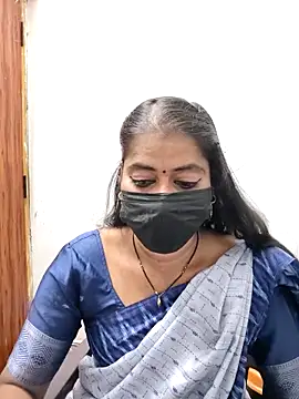 Snapshot of tamil_Sigappu_Roja chatting on 02-17-26, 01:02 tamil Sigappu Roja online show from 02-17-26, 01:02