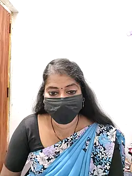 Snapshot of tamil_Sigappu_Roja chatting on 02-20-26, 01:46 tamil Sigappu Roja online show from 02-20-26, 01:46