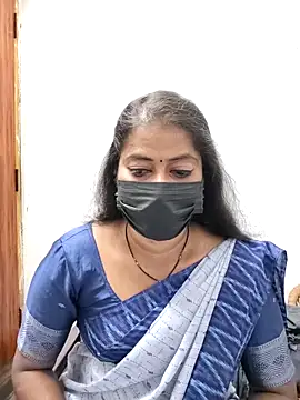 Snapshot of tamil_Sigappu_Roja chatting on 04-17-26, 12:46 tamil Sigappu Roja online show from 04-17-26, 12:46