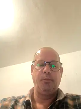 Snapshot of MesaJordiimesa chatting on 10-18-25, 08:20 MesaJordiimesa online show from 10-18-25, 08:20