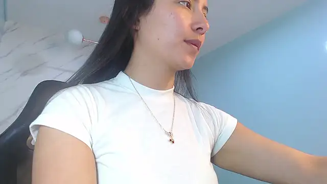 victoria hernandez t  online show from 05-27-26, 01:19