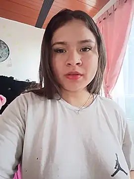 Snapshot of Isa_Acosta chatting on 07-07-26, 04:33 Isa Acosta online show from 07-07-26, 04:33