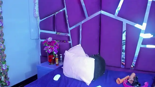 Snapshot of Miaa_Davis_ chatting on 02-27-26, 02:22 Miaa Davis online show from 02-27-26, 02:22