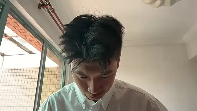 Snapshot of heywilliam chatting on 11-19-25, 03:28 heywilliam online show from 11-19-25, 03:28