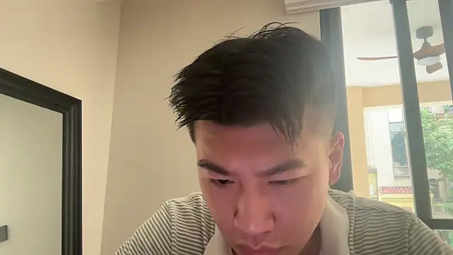 Snapshot of heywilliam chatting on 03-26-26, 01:55 heywilliam online show from 03-26-26, 01:55