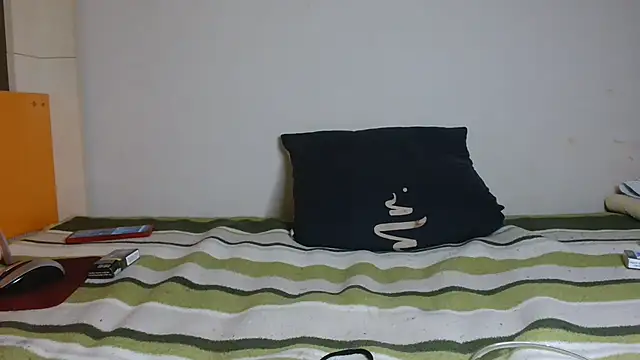 yellowchick online show from 06-27-26, 08:47