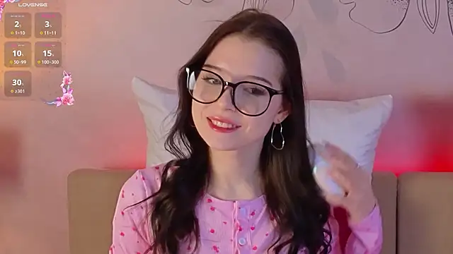 Snapshot of Angel__Rosse chatting on 02-05-26, 06:01 Angel Rosse online show from 02-05-26, 06:01