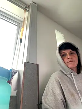 backdoorgalore4you online show from 10-17-25, 10:29