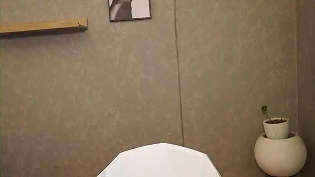 Thiago Valente online show from 03-05-26, 01:18