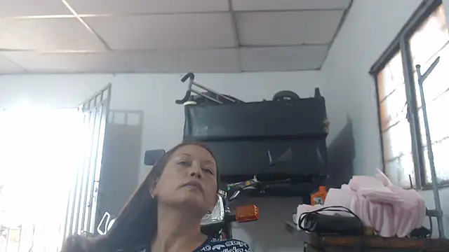 marinita13 online show from 11-14-25, 05:11