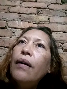 Snapshot of marinita13 chatting on 05-08-26, 02:06 marinita13 online show from 05-08-26, 02:06