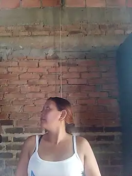 Snapshot of marinita13 chatting on 06-11-26, 09:13 marinita13 online show from 06-11-26, 09:13