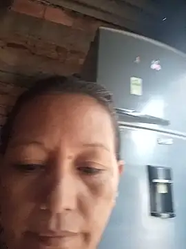 Snapshot of marinita13 chatting on 06-19-26, 12:20 marinita13 online show from 06-19-26, 12:20