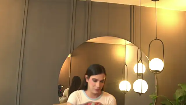 Snapshot of Ariaa_Isabell chatting on 07-17-26, 06:46 Ariaa Isabell online show from 07-17-26, 06:46