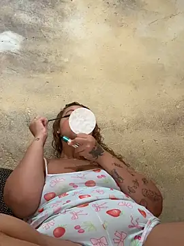 Snapshot of Chloe_Leaozinho chatting on 03-20-26, 06:02 Chloe Leaozinho online show from 03-20-26, 06:02