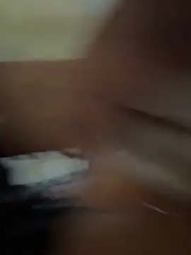 Snapshot of Chloe_Leaozinho chatting on 04-01-26, 12:06 Chloe Leaozinho online show from 04-01-26, 12:06