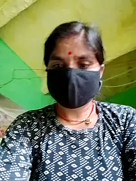 Snapshot of Suhani_cuty chatting on 10-30-25, 09:22 Suhani cuty online show from 10-30-25, 09:22