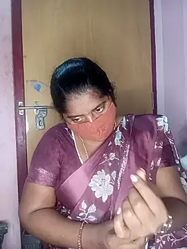 Jessi 25 online show from 11-07-25, 05:35