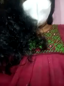 Jessi 25 online show from 03-11-26, 06:47