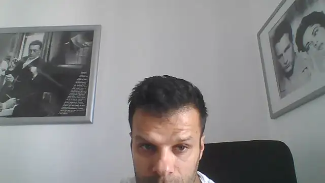 Snapshot of FROCETTO93 chatting on 06-10-26, 07:51 FROCETTO93 online show from 06-10-26, 07:51