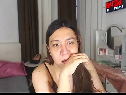 stellahugeX online show from 04-07-26, 10:09