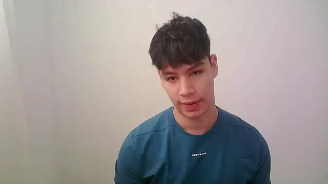 Snapshot of zeus_181 chatting on 02-09-26, 01:15 zeus 181 online show from 02-09-26, 01:15