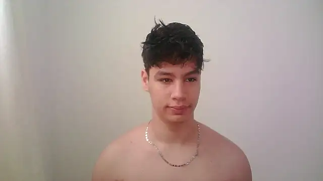 Snapshot of zeus_181 chatting on 02-11-26, 01:16 zeus 181 online show from 02-11-26, 01:16
