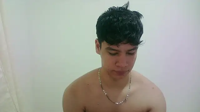 Snapshot of zeus_181 chatting on 02-18-26, 05:58 zeus 181 online show from 02-18-26, 05:58