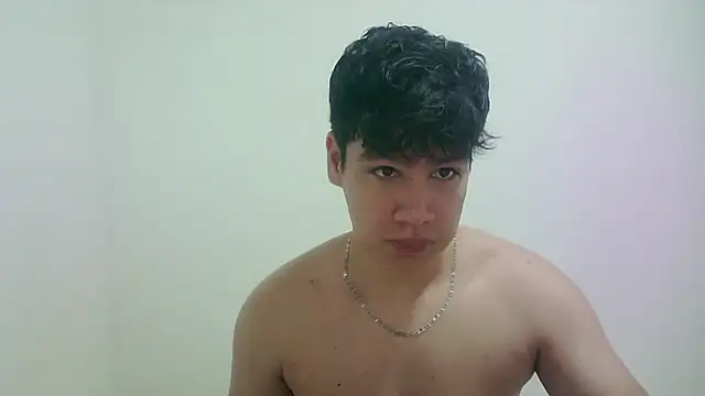 Snapshot of zeus_181 chatting on 03-03-26, 10:32 zeus 181 online show from 03-03-26, 10:32