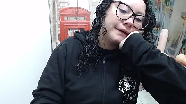 Snapshot of greeneyes_nurse chatting on 10-09-25, 03:15 greeneyes nurse online show from 10-09-25, 03:15