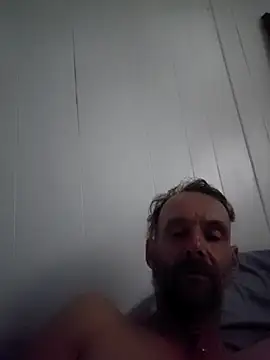 Snapshot of Hungwell1515 chatting on 07-03-26, 12:11 Hungwell1515 online show from 07-03-26, 12:11