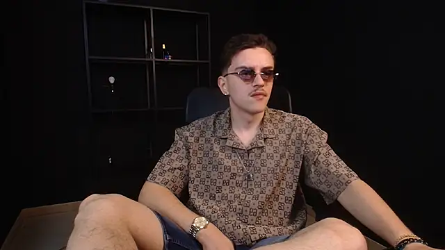 Snapshot of FelixStarkk chatting on 07-07-26, 07:23 FelixStarkk online show from 07-07-26, 07:23