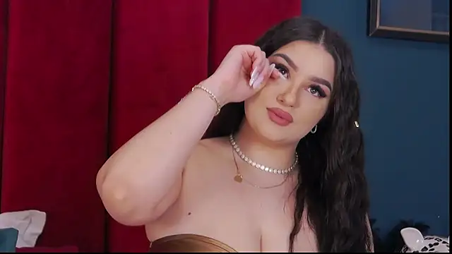 Snapshot of AdelynnReeds chatting on 02-05-26, 06:29 AdelynnReeds online show from 02-05-26, 06:29