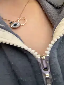 Linh 2004 online show from 03-01-26, 03:47