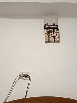 Snapshot of PopaOctavian chatting on 09-30-25, 06:57 PopaOctavian online show from 09-30-25, 06:57