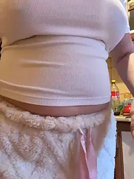 TriumphLove online show from 03-29-26, 08:25