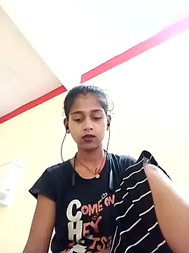 Snapshot of Saniye-143 chatting on 09-19-25, 05:31 Saniye-143 online show from 09-19-25, 05:31