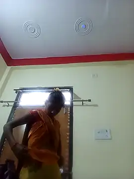 Snapshot of Saniye-143 chatting on 09-30-25, 05:12 Saniye-143 online show from 09-30-25, 05:12