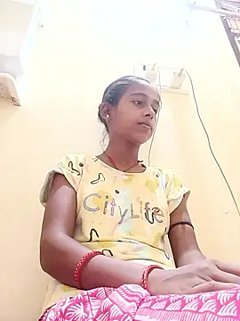 Snapshot of Saniye-143 chatting on 10-07-25, 05:04 Saniye-143 online show from 10-07-25, 05:04