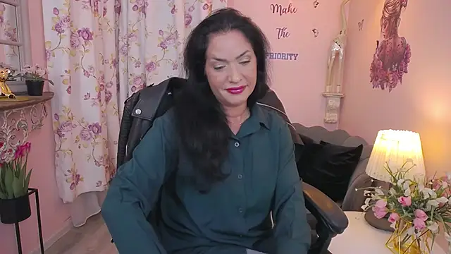 MyLovOne online show from 10-25-25, 02:56