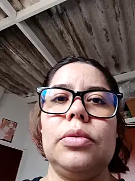 Snapshot of saenz_eymi chatting on 02-09-26, 03:38 saenz eymi online show from 02-09-26, 03:38