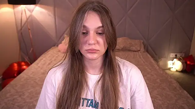 DiamondGoldie online show from 03-18-26, 08:12