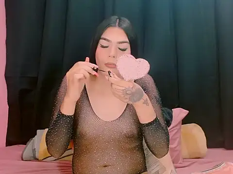 Snapshot of _crystal23_ chatting on 01-11-26, 04:50 crystal23 online show from 01-11-26, 04:50