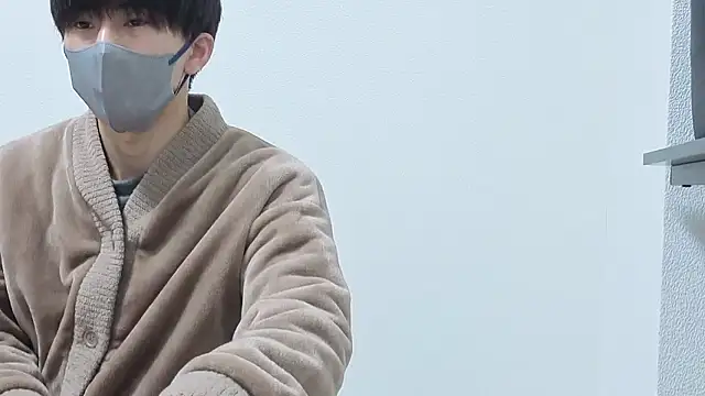 Snapshot of otouhu76 chatting on 02-19-26, 03:02 otouhu76 online show from 02-19-26, 03:02